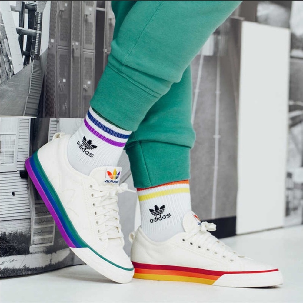NWT Adidas Nizza Pride Mens Shoes